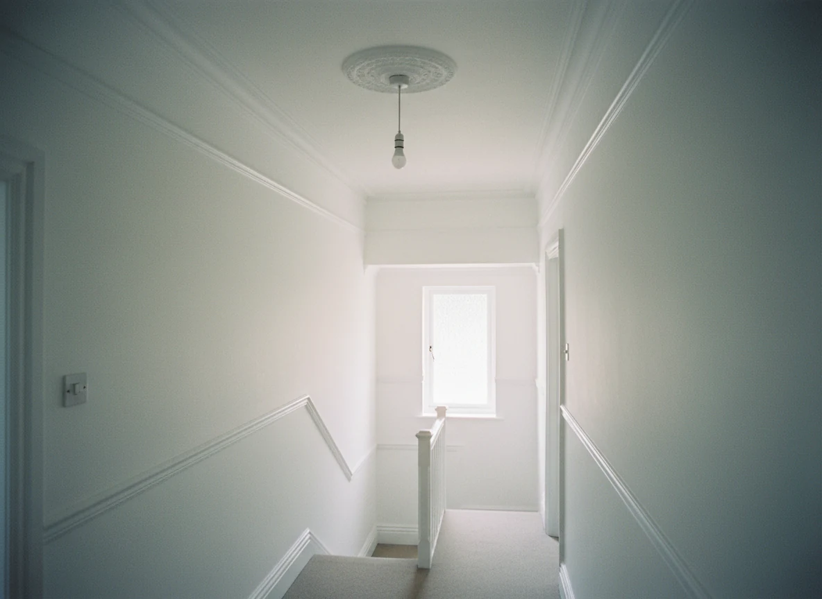 hallway-painting-1-maidenhead-maidenhead-painters Hallway painting in Maidenhead by Maidenhead Painters